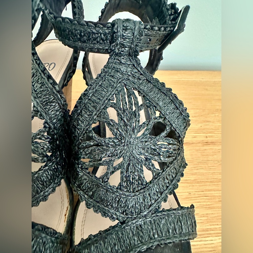 Black raffia ankle strap wedge heels - Picture 2 of 9